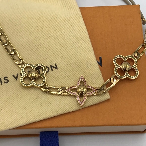 Louis Vuitton Rhinestone Headband Monogram Flower - Picture 15 of 16